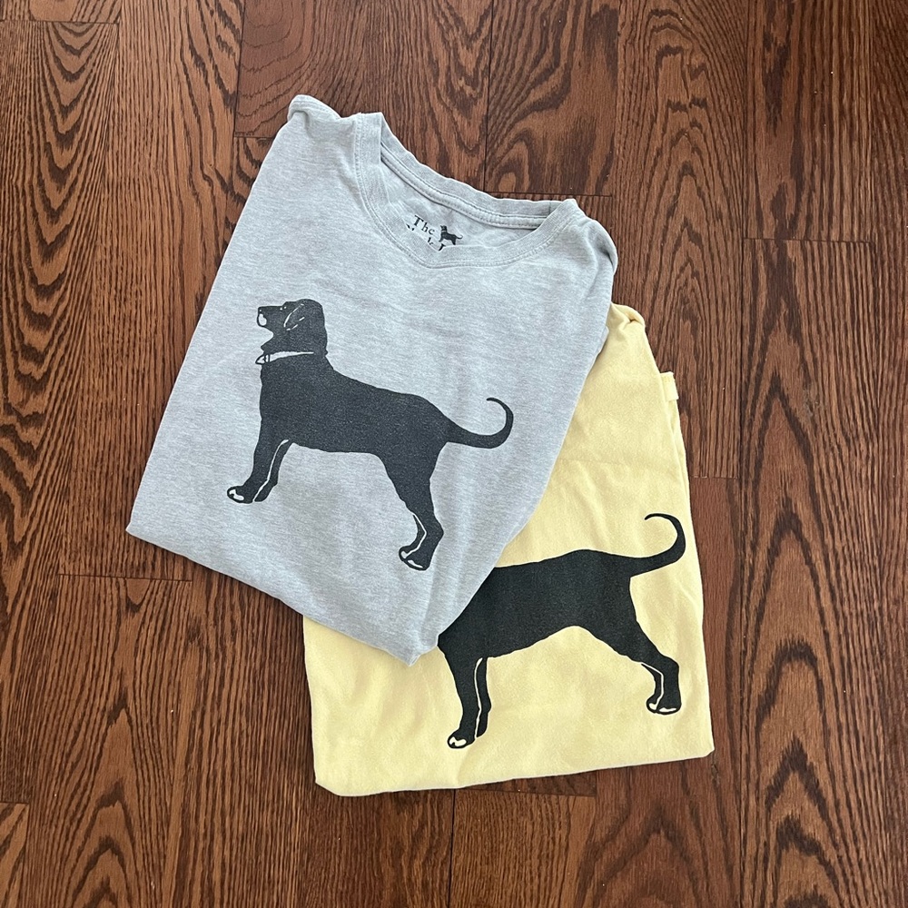 Yellow black dog t-shirt
